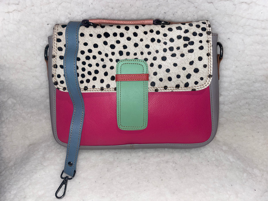 Handcrafted, Recycled Leather & Hide Bags.