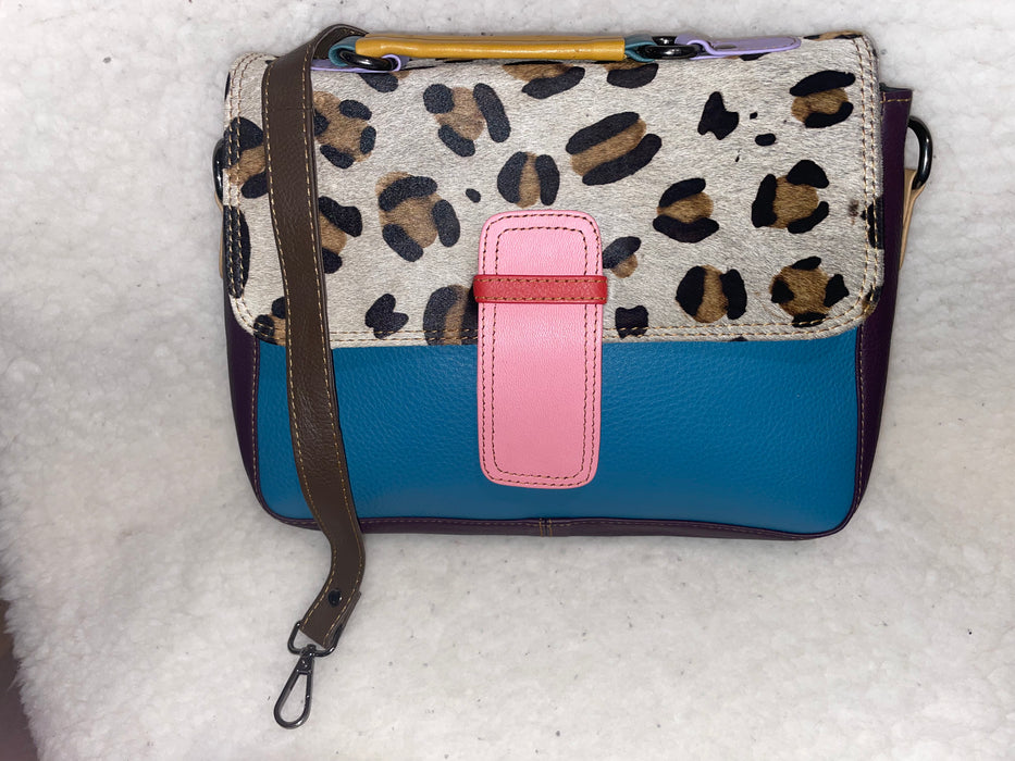 Handcrafted, Recycled Leather & Hide Bags.